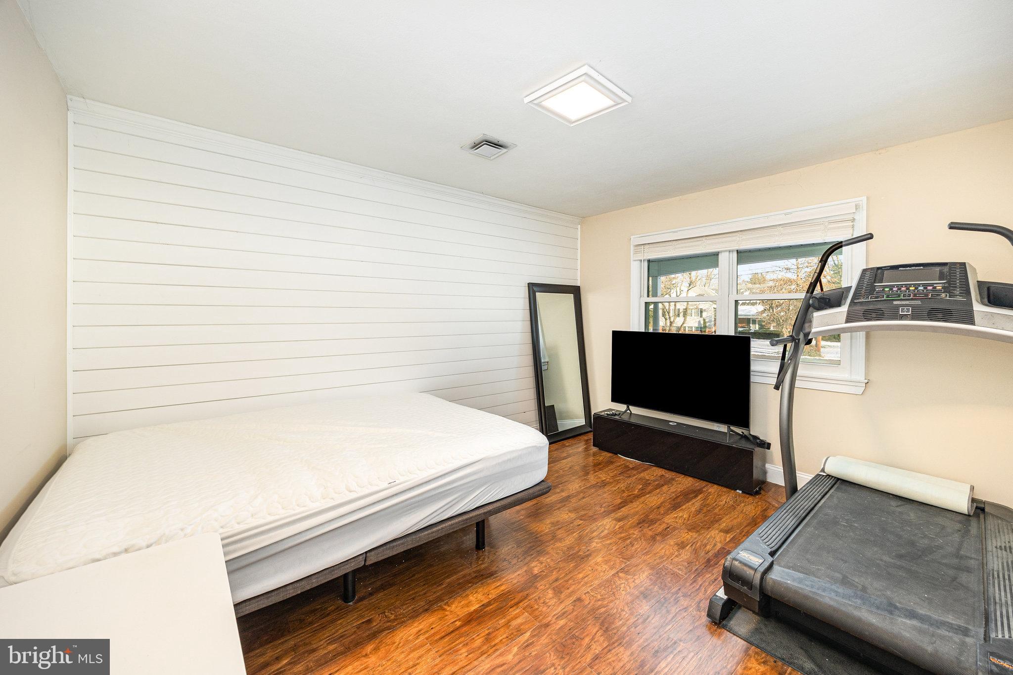 1808 Westfield Road Harrisburg, PA 17112 - Photo 18 of 39 Fifth bedroom on the first floor bedroom