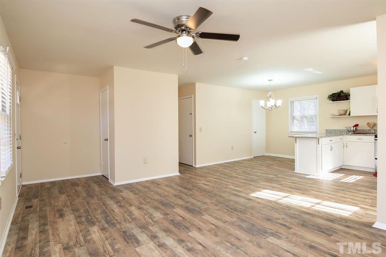 6016 Beardsley Court Raleigh, NC 27609 - Photo 4 of 18 Gallery Image 4