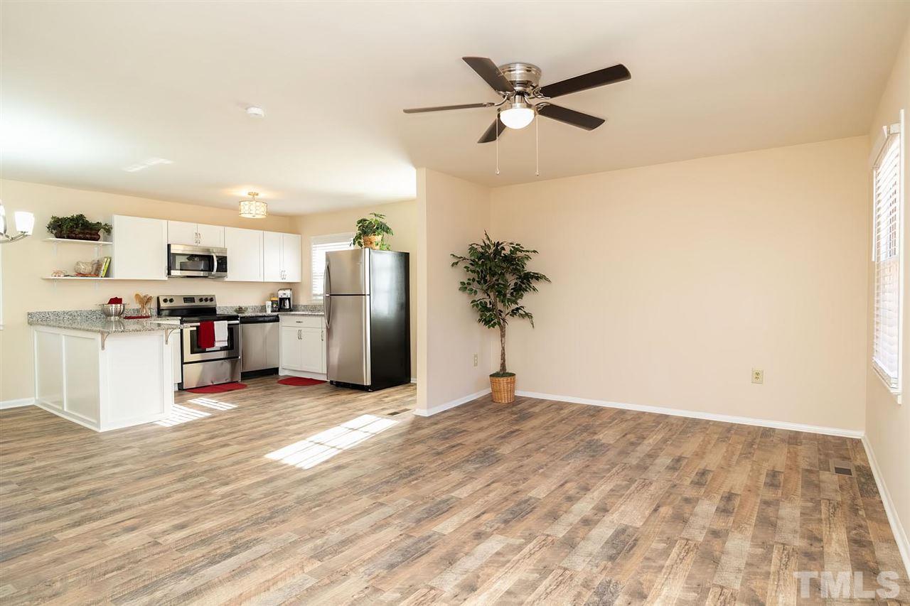 6016 Beardsley Court Raleigh, NC 27609 - Photo 5 of 18 Gallery Image 5