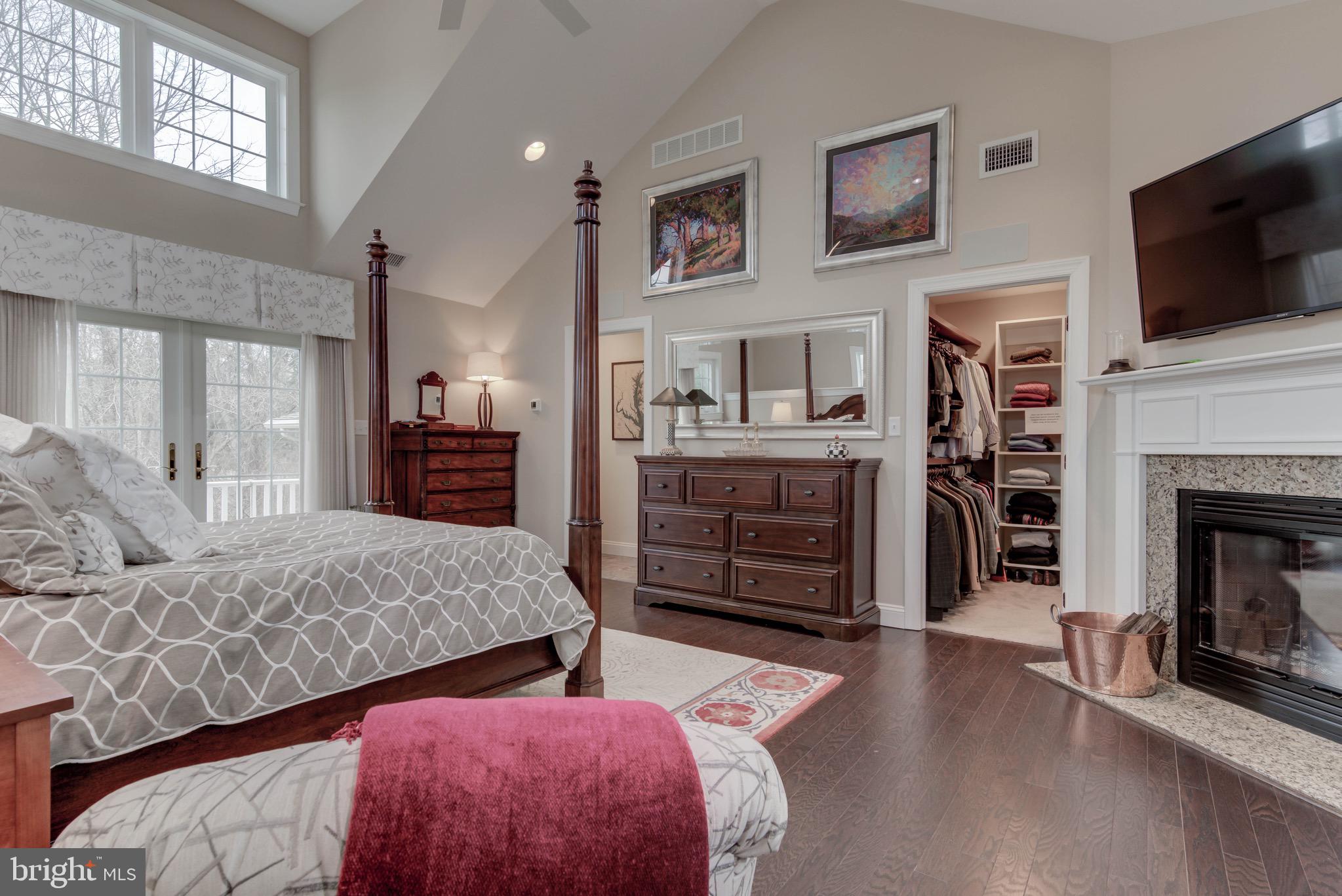 362 Old State Road Berwyn, PA 19312 - Photo 20 of 45 Luxury Master Bedroom Suite