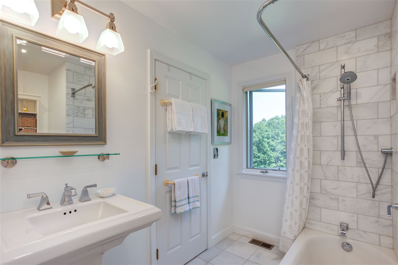 3564 Sawnee Bean Road Strafford, VT 05075 - Photo 11 of 17 Gallery Image 11