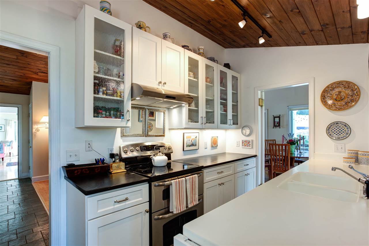 3564 Sawnee Bean Road Strafford, VT 05075 - Photo 7 of 17 Gallery Image 7