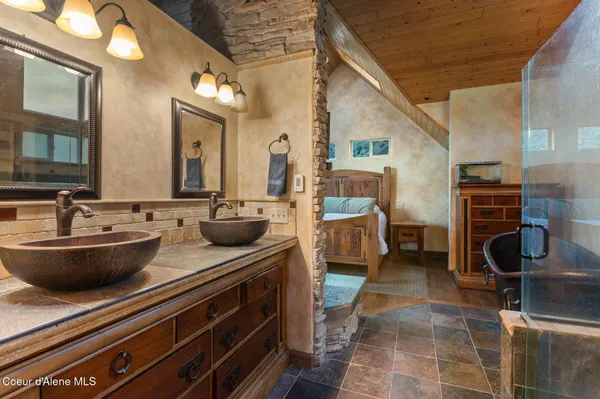 $2,995,000 | 6469 East Evernade Road, Hayden, ID 83835