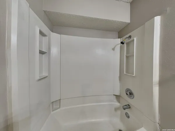 $1,499 | 7715 Skyline Ridge Drive, San Antonio, TX 78239