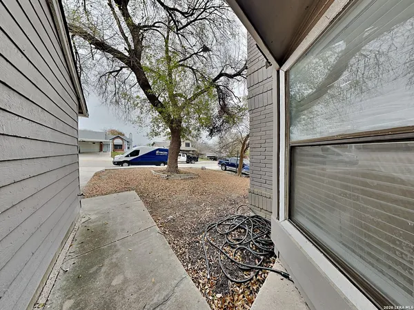$1,499 | 7715 Skyline Ridge Drive, San Antonio, TX 78239