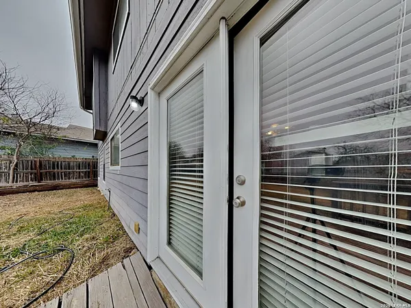 $1,499 | 7715 Skyline Ridge Drive, San Antonio, TX 78239