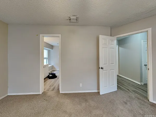 $1,499 | 7715 Skyline Ridge Drive, San Antonio, TX 78239