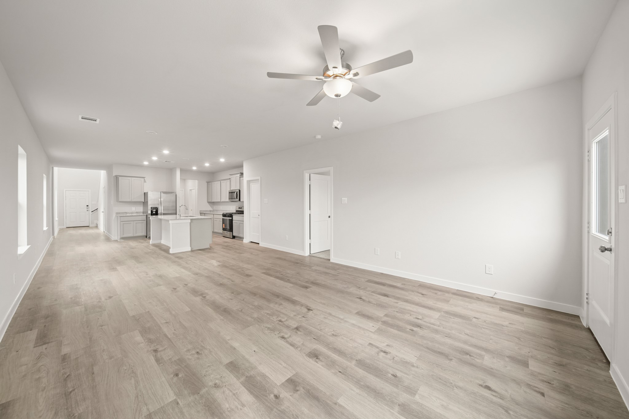 306 Bennett Street Angleton, TX 77515 - Photo 9 of 29