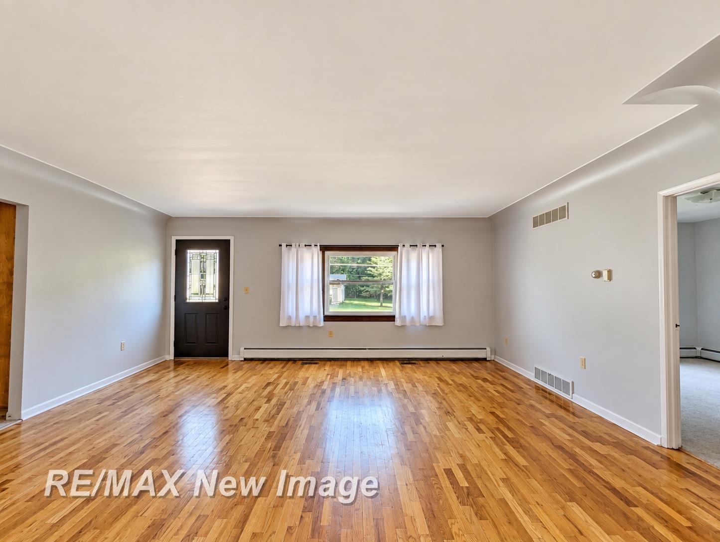 3890 Grotto Road Bridgeport, MI 48722 - Photo 4 of 40 Gallery Image 4