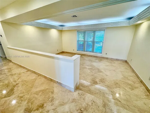 $4,290,000 | 2015 Northeast 120th Road, North Miami, FL 33181