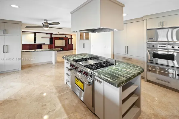 $4,290,000 | 2015 Northeast 120th Road, North Miami, FL 33181