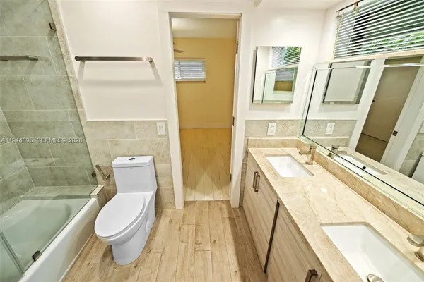 $4,290,000 | 2015 Northeast 120th Road, North Miami, FL 33181
