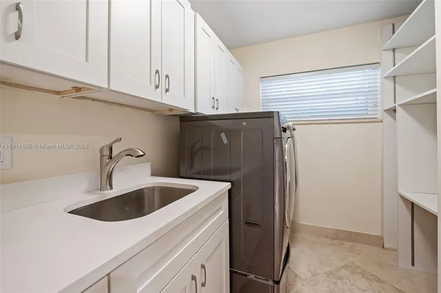 $4,290,000 | 2015 Northeast 120th Road, North Miami, FL 33181