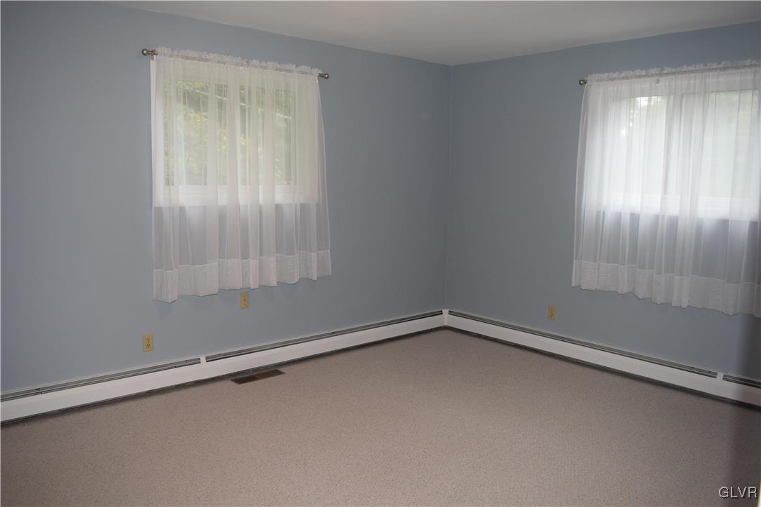 423 Hickory Valley Road Stroudsburg, PA 18360 - Photo 17 of 41 Gallery Image 17