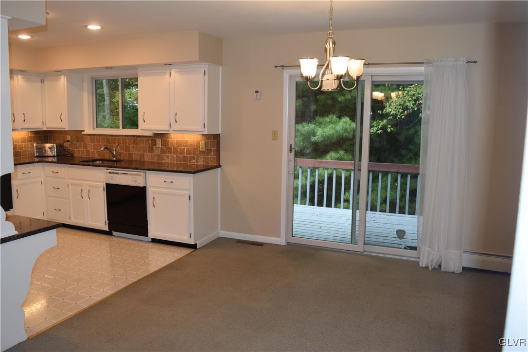 423 Hickory Valley Road Stroudsburg, PA 18360 - Photo 9 of 41 Gallery Image 9