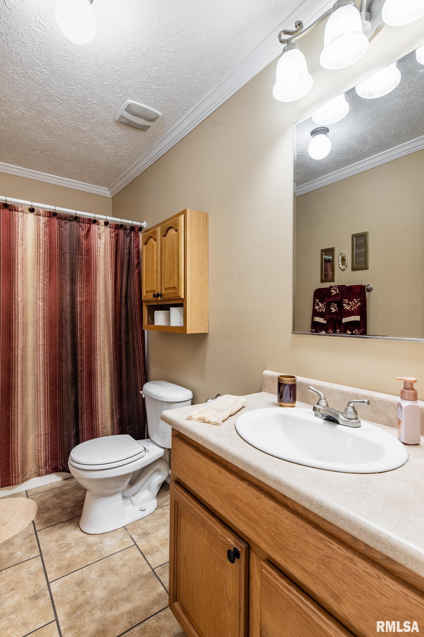 1645 Indian Point Road Vienna, IL 62995 - Photo 20 of 40