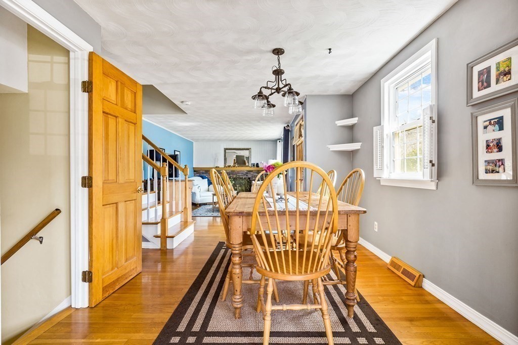 19 Edgewood Road Scituate, MA 02066 - Photo 11 of 32 Gallery Image 11