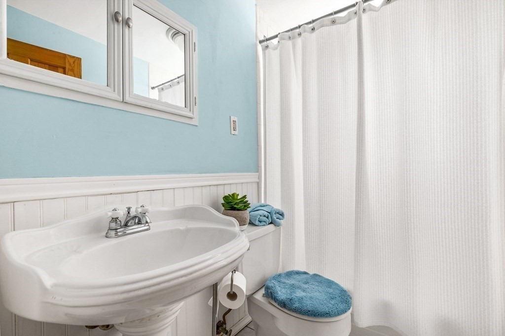 19 Edgewood Road Scituate, MA 02066 - Photo 19 of 32 Gallery Image 19
