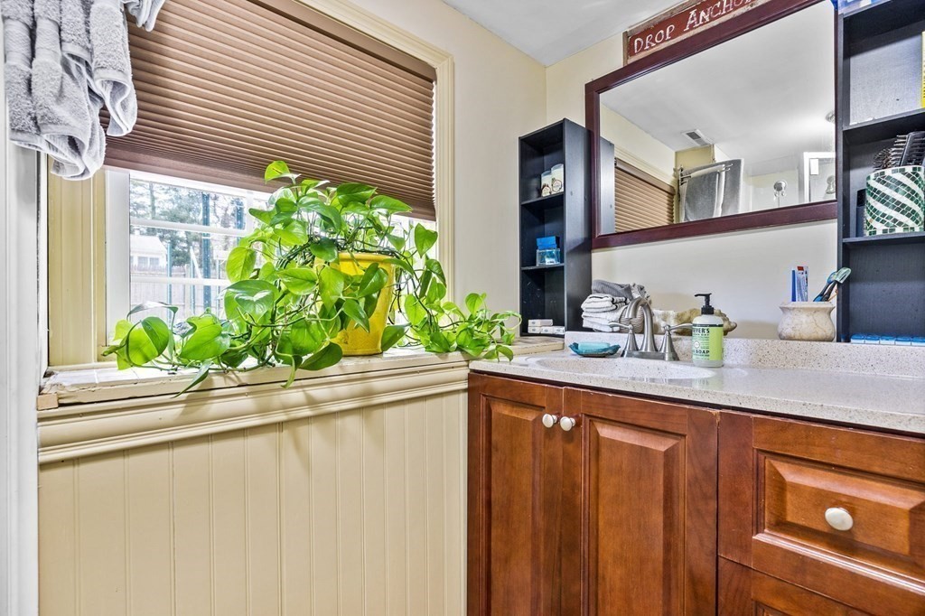 19 Edgewood Road Scituate, MA 02066 - Photo 23 of 32 Gallery Image 23