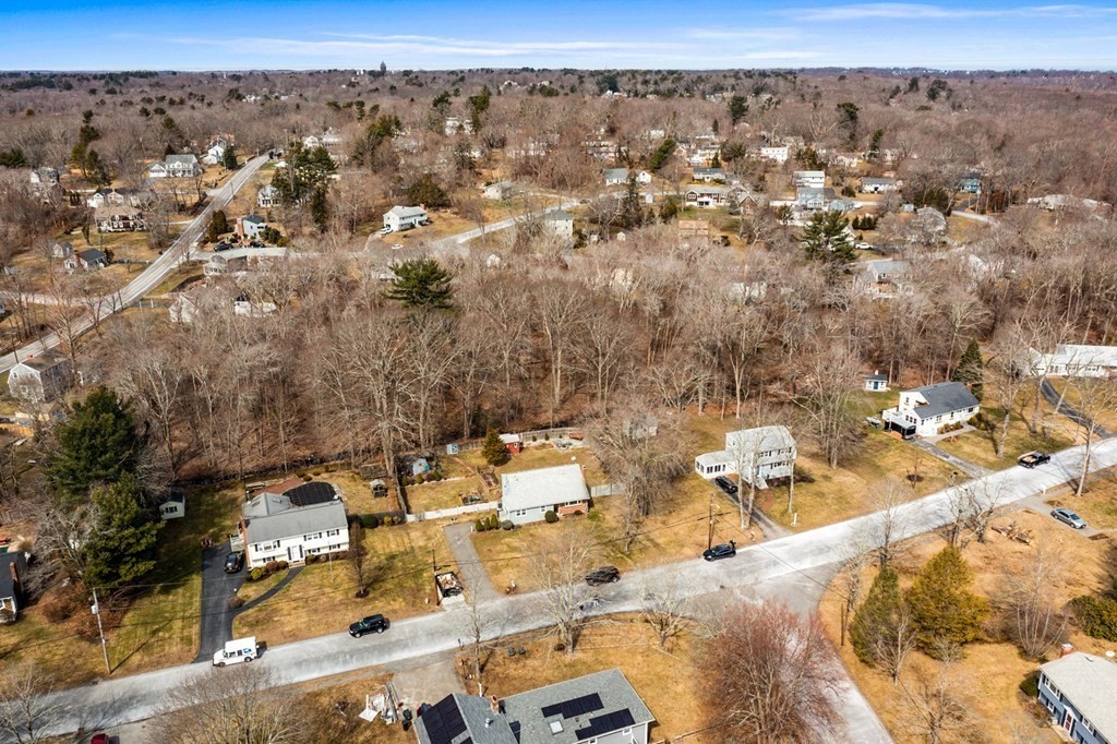19 Edgewood Road Scituate, MA 02066 - Photo 31 of 32 Gallery Image 31