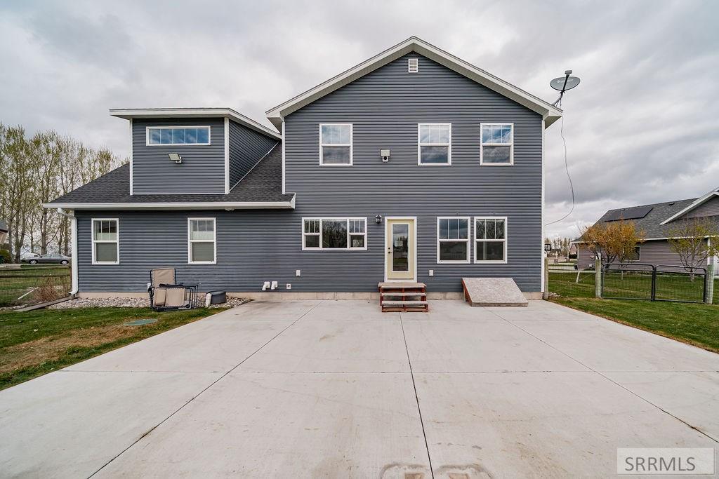 3710 East 337 North Rigby, ID 83442 - Photo 4 of 66