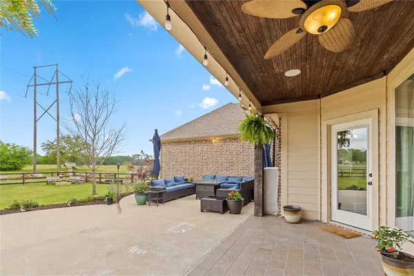$435,000 | 17 Shawn Drive, Sulphur Springs, TX 75482