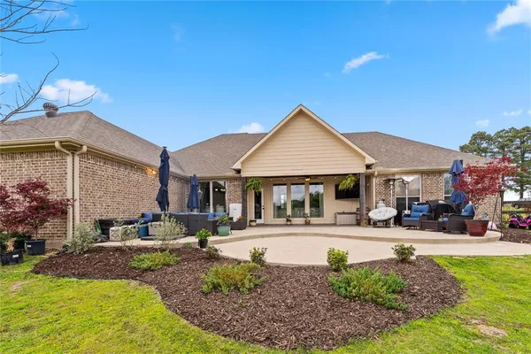 $435,000 | 17 Shawn Drive, Sulphur Springs, TX 75482