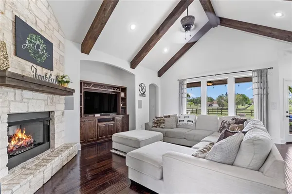 $435,000 | 17 Shawn Drive, Sulphur Springs, TX 75482