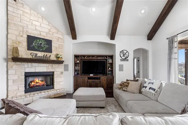 $435,000 | 17 Shawn Drive, Sulphur Springs, TX 75482