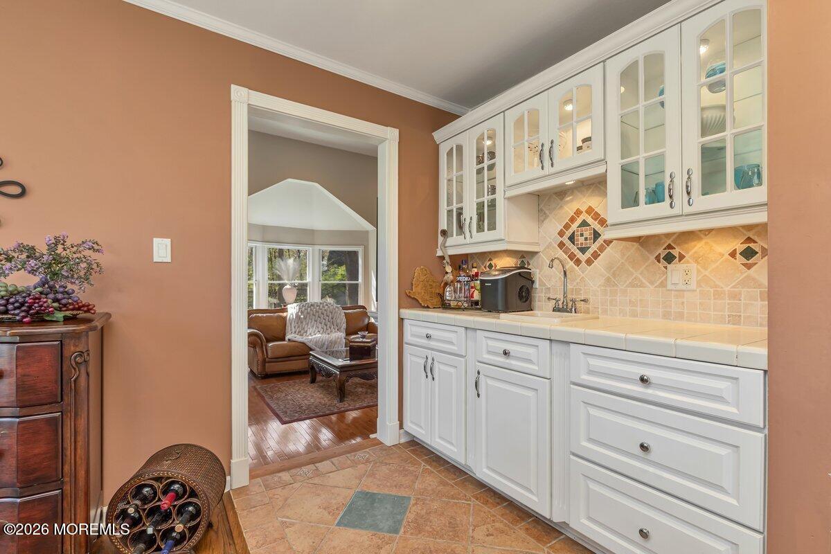 54 Bluefield Road Lincroft, NJ 07738 - Photo 14 of 49 Butlers Pantry