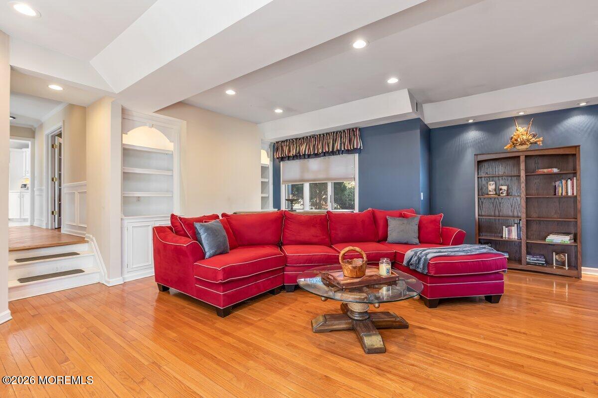 54 Bluefield Road Lincroft, NJ 07738 - Photo 19 of 49 Great Room