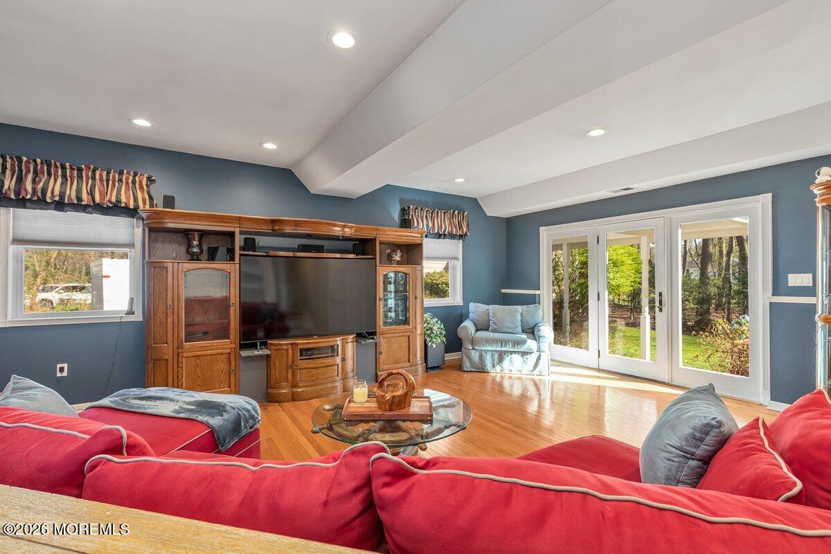 54 Bluefield Road Lincroft, NJ 07738 - Photo 22 of 49 Great Room