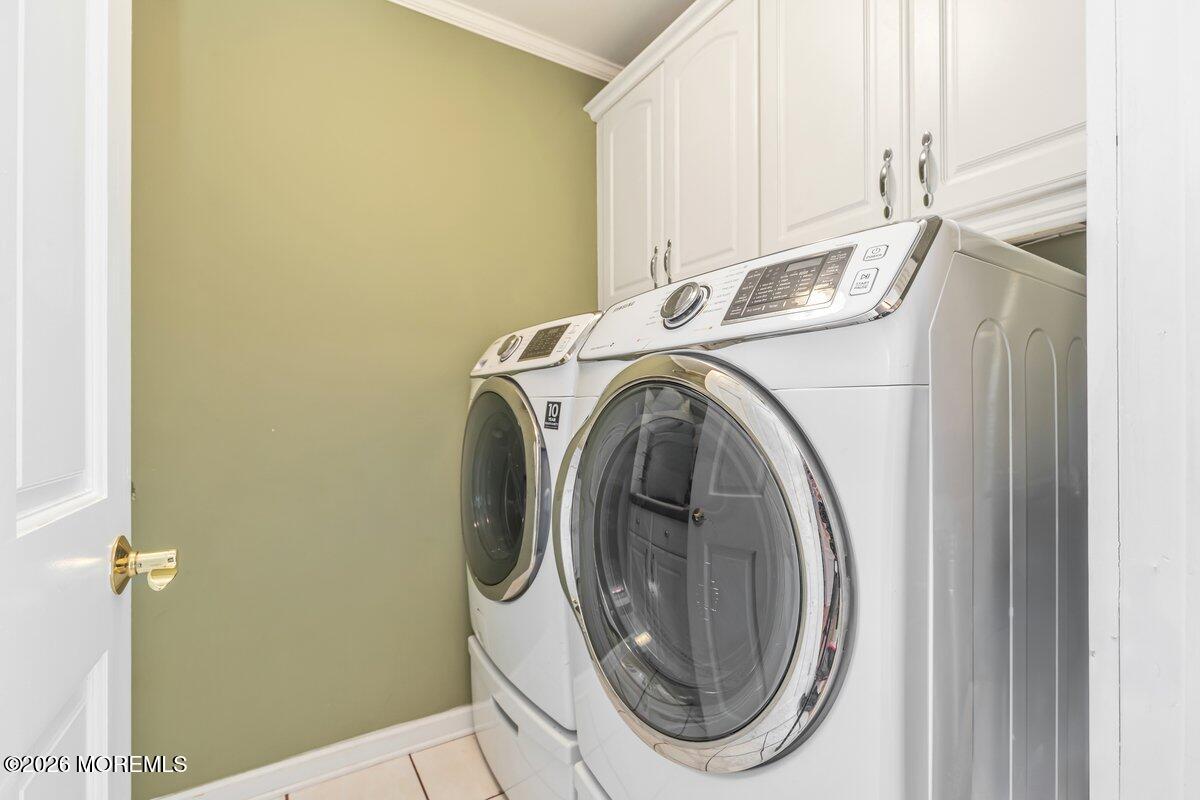 54 Bluefield Road Lincroft, NJ 07738 - Photo 27 of 49 Laundry