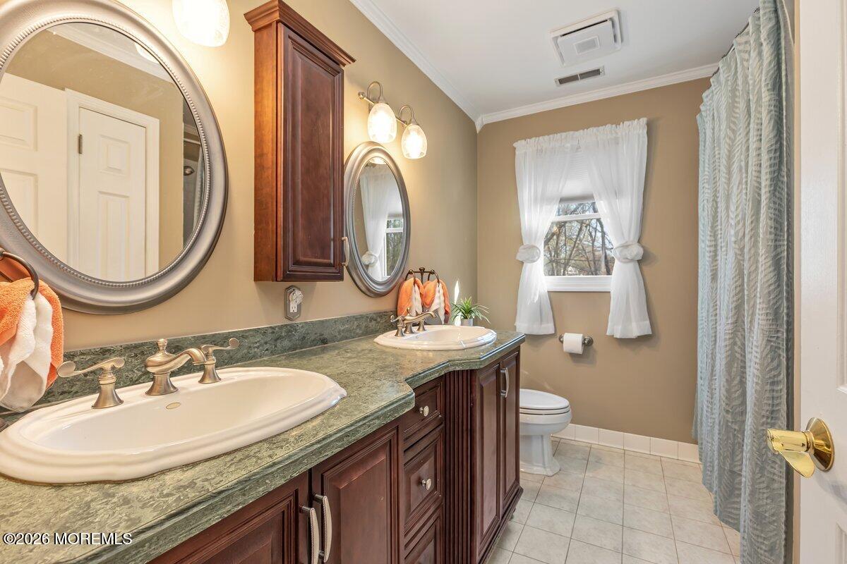 54 Bluefield Road Lincroft, NJ 07738 - Photo 33 of 49 Hall Bath