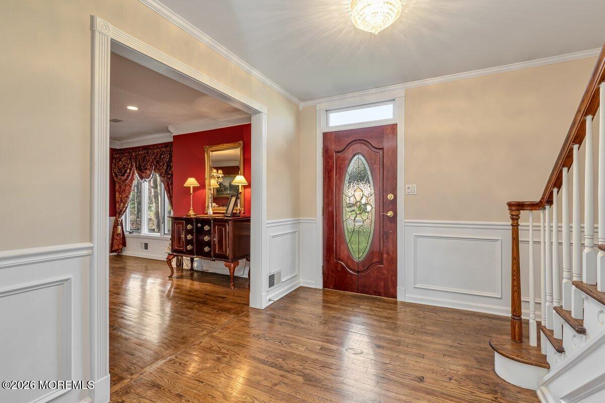 54 Bluefield Road Lincroft, NJ 07738 - Photo 4 of 49 Foyer