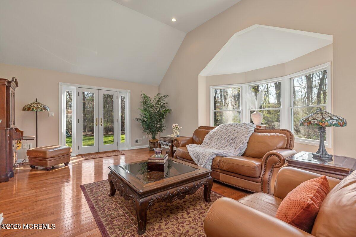 54 Bluefield Road Lincroft, NJ 07738 - Photo 10 of 49 Living Room