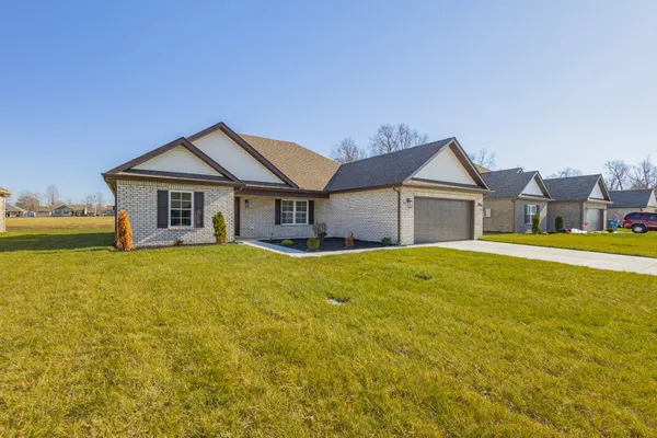 $399,900 | 43 Brooklyn Avenue, Manchester, TN 37355