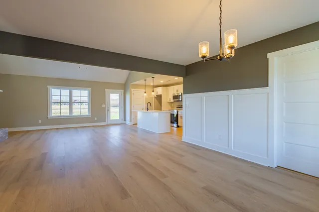 $409,900 | 43 Brooklyn Avenue, Manchester, TN 37355