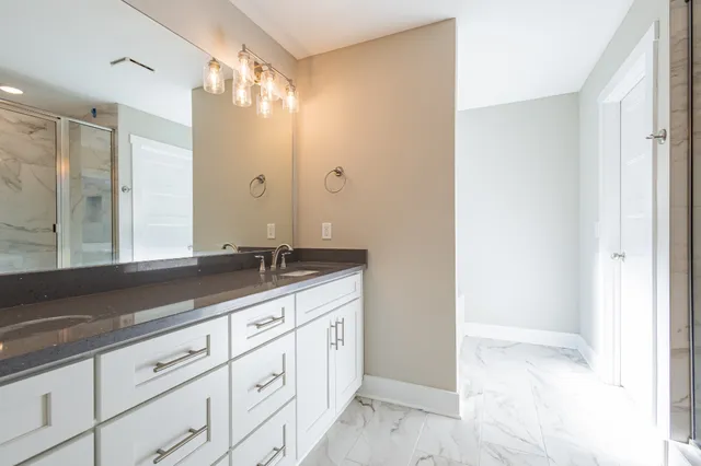 $409,900 | 43 Brooklyn Avenue, Manchester, TN 37355