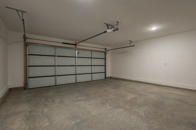 $409,900 | 43 Brooklyn Avenue, Manchester, TN 37355