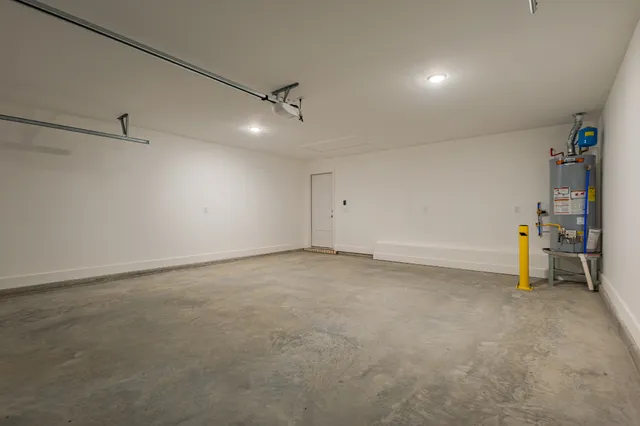 $409,900 | 43 Brooklyn Avenue, Manchester, TN 37355