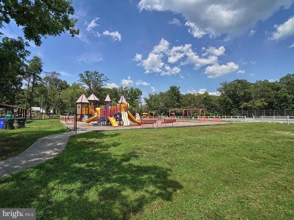 9023 1st Street Lanham, MD 20706 - Photo 13 of 38
