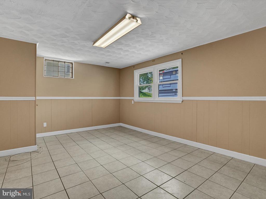 9023 1st Street Lanham, MD 20706 - Photo 22 of 38