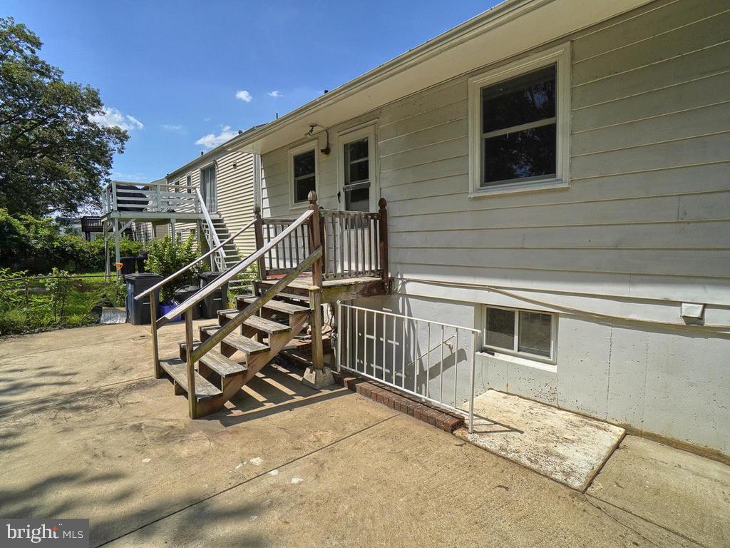 9023 1st Street Lanham, MD 20706 - Photo 10 of 38