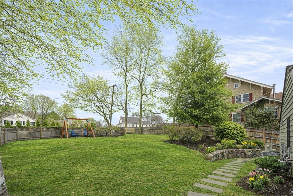 2 Edgewater Place Winchester, MA 01890 - Photo 29 of 32 Gallery Image 29