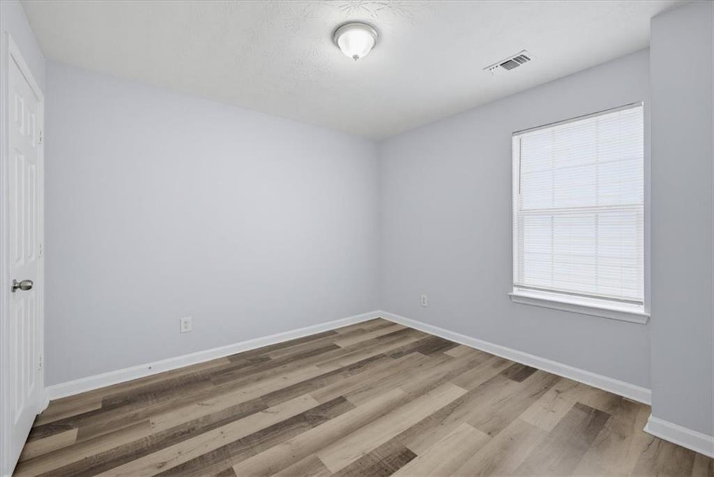 137 Spring Walk Way Lawrenceville, GA 30046 - Photo 22 of 29 Gallery Image 22