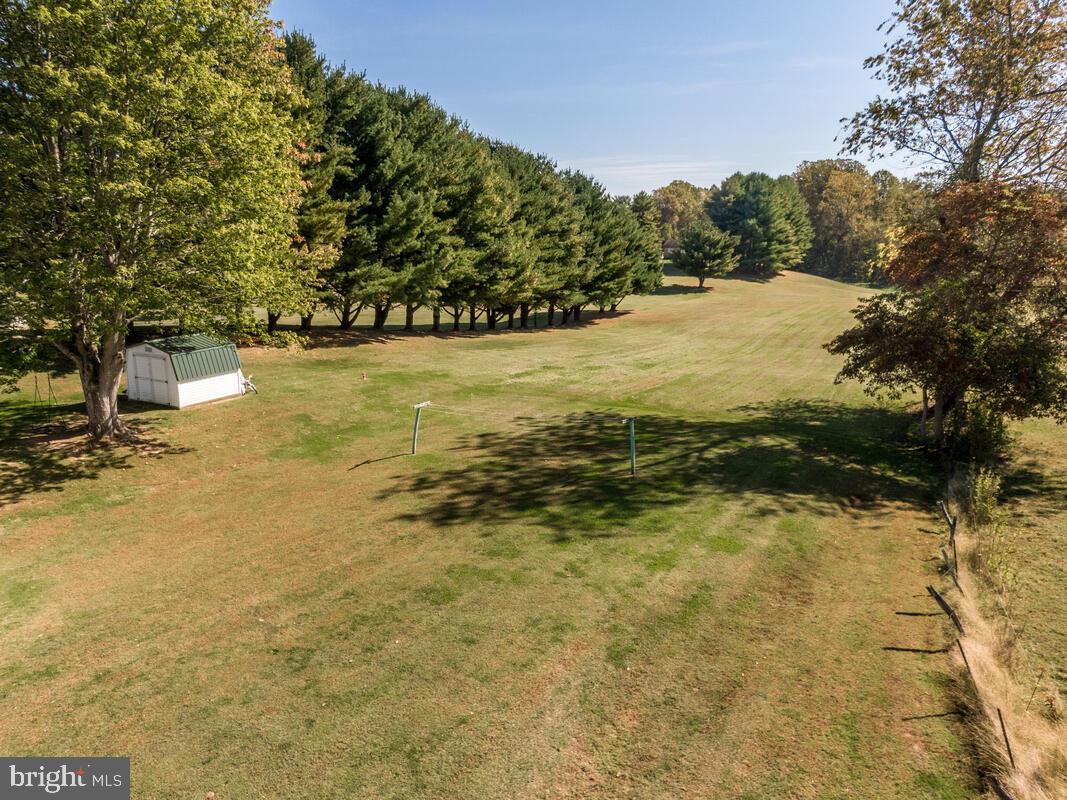 2312 Smoky Road Huntingtown, MD 20639 - Photo 6 of 55 HUGE backyard!