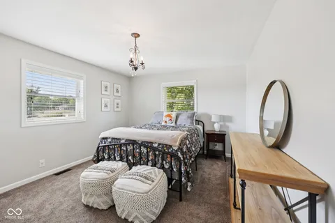 $440,000 | 2478 West State Road 38, Pendleton, IN 46064