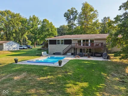 $440,000 | 2478 West State Road 38, Pendleton, IN 46064