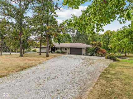 $440,000 | 2478 West State Road 38, Pendleton, IN 46064